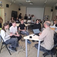 Интеллектуальная игра «Лишних знаний не бывает»